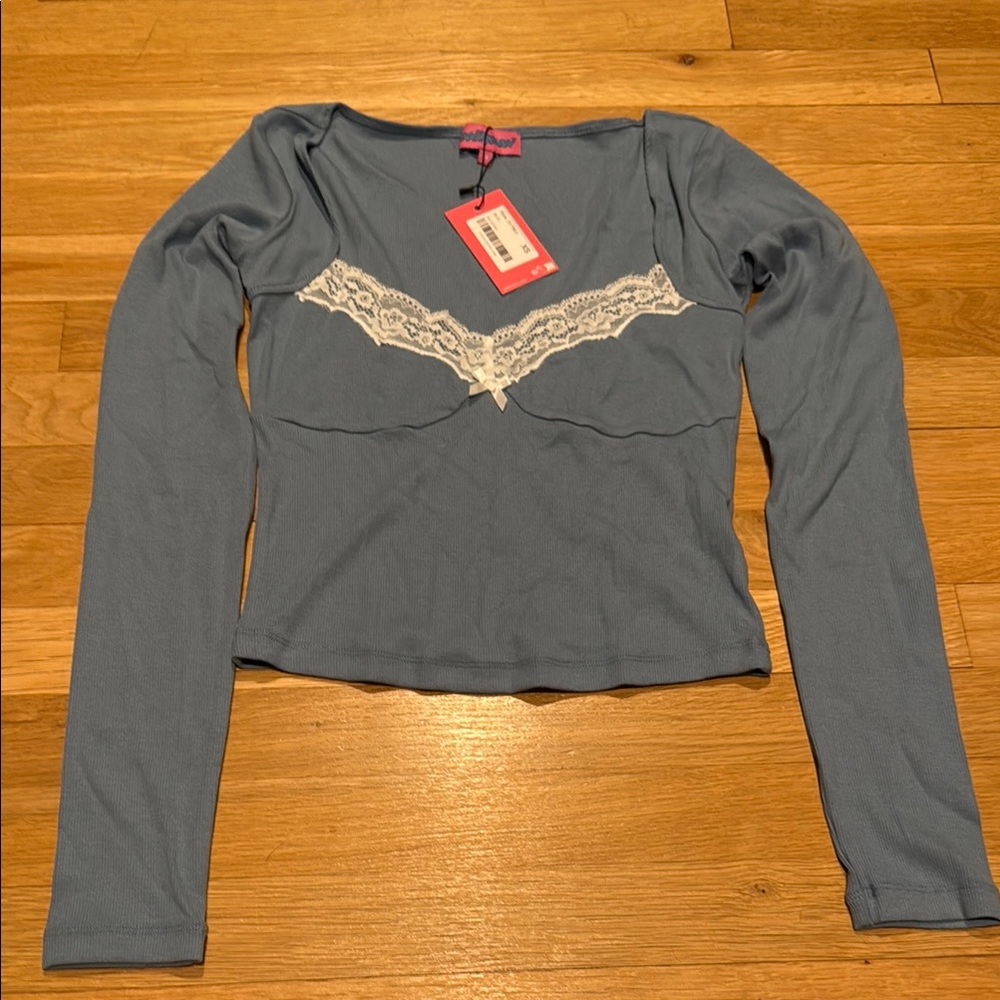 NWT Edikted Gray Cream Embellished Crop Blouse